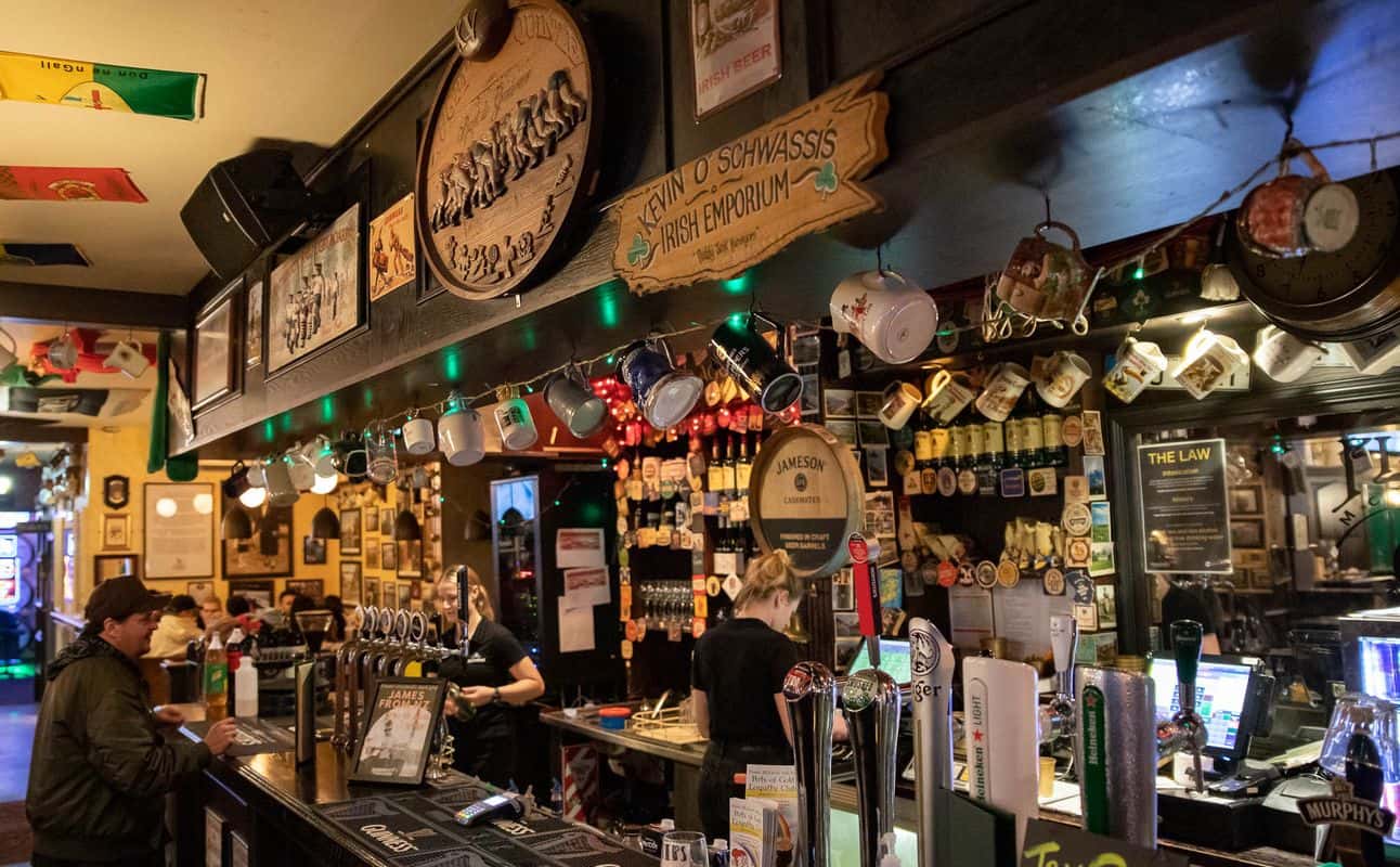 Florrie McGreal's Irish Pub